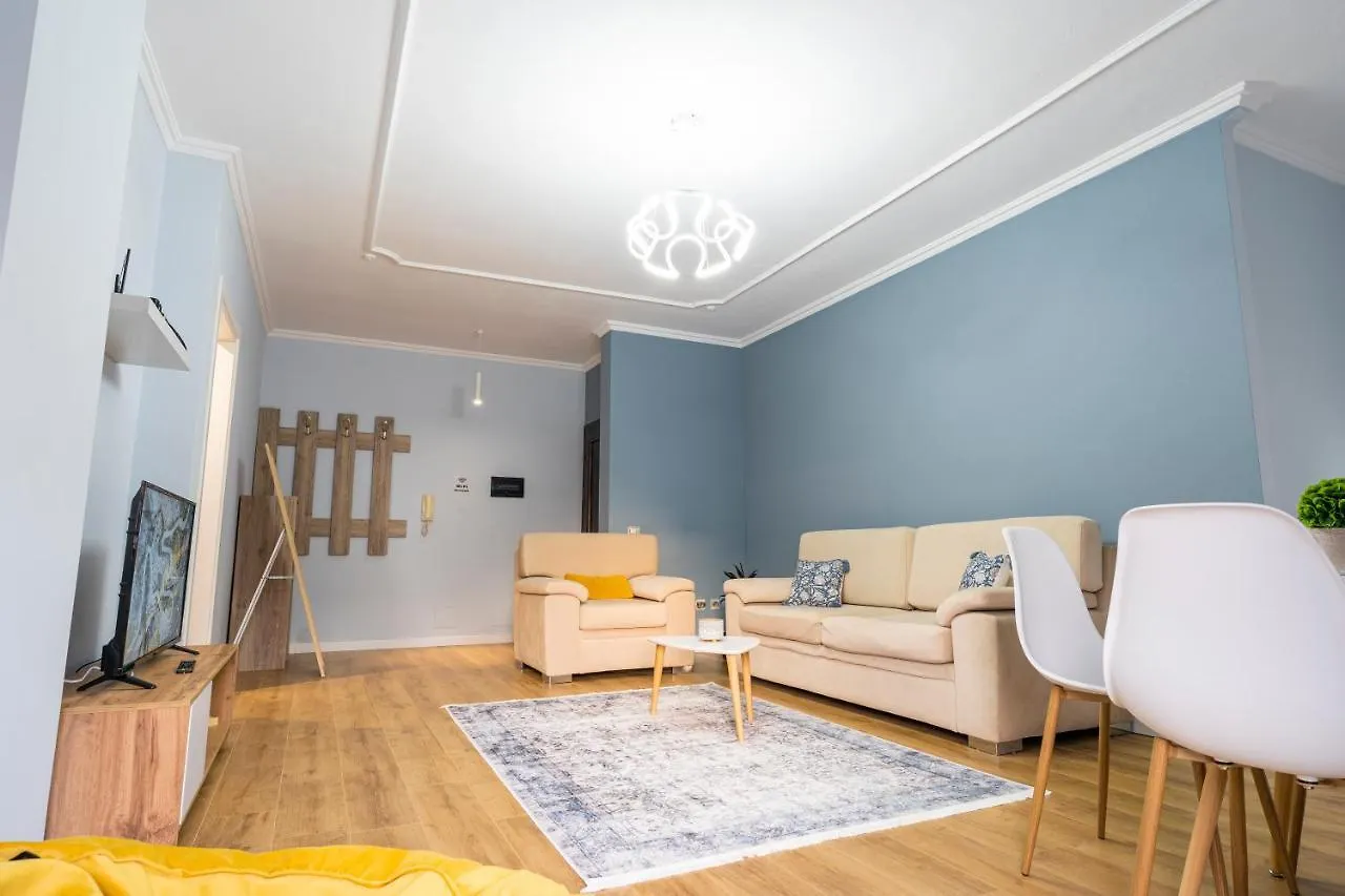 Cane Apartment New Bazaar Tirana